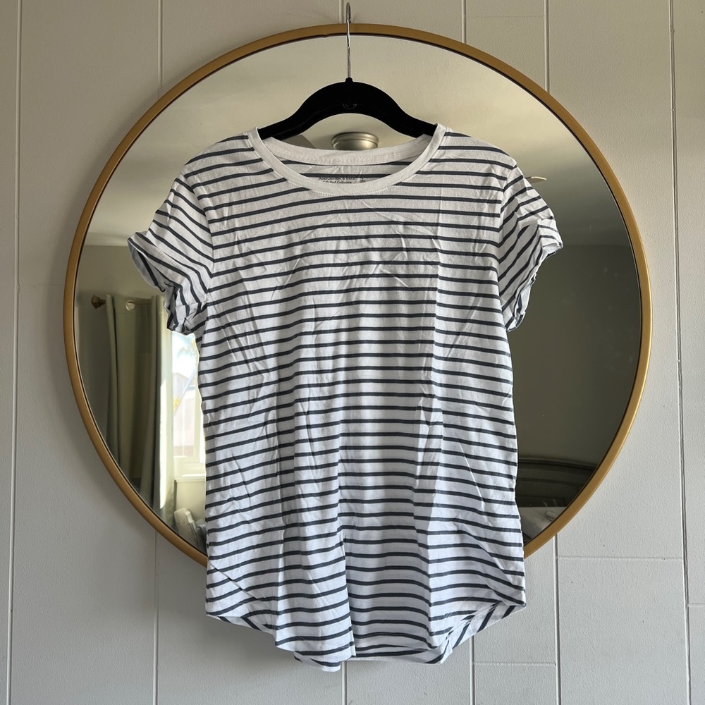 Abercrombie & Fitch short Sleeve Crew Neck T-Shirt